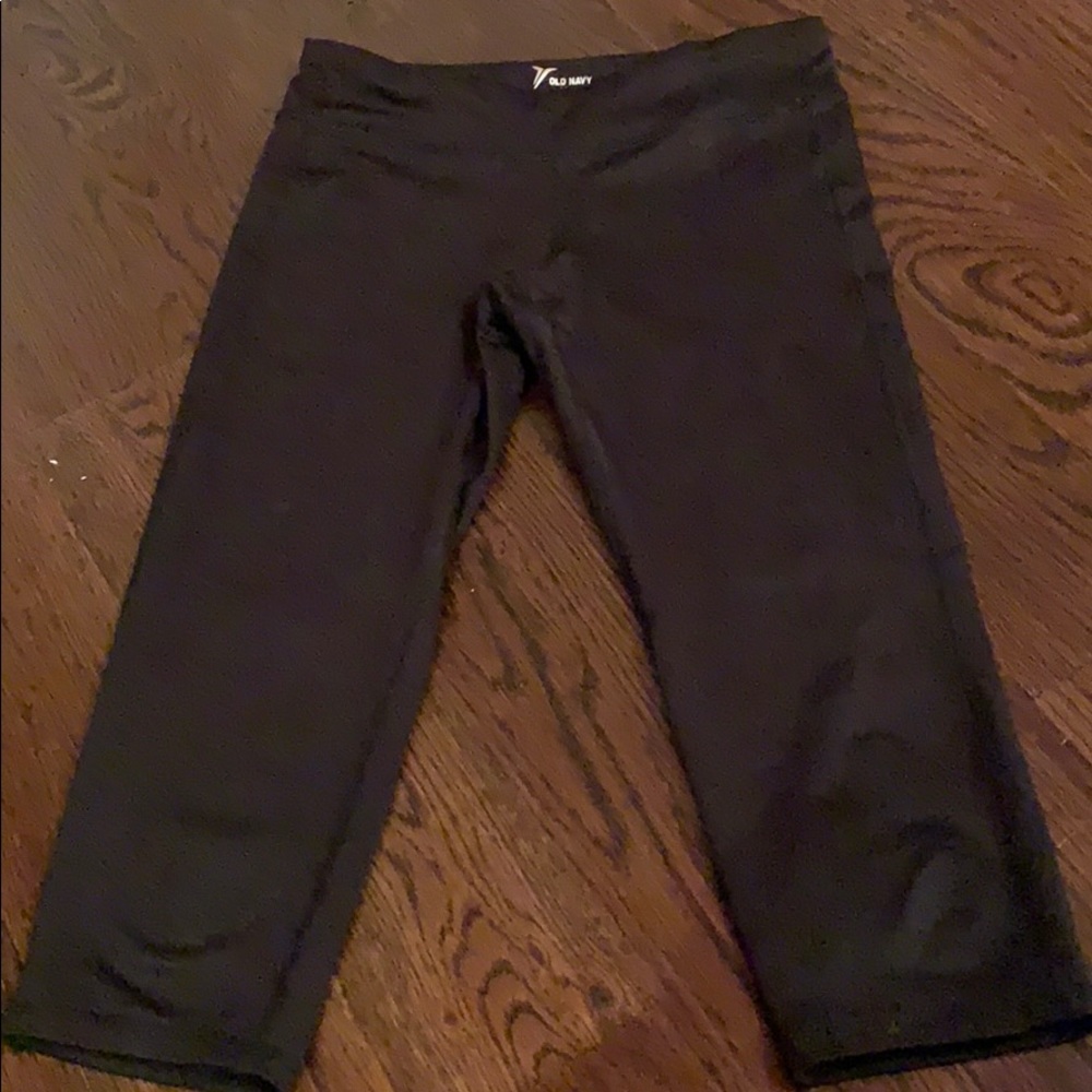 Black Crop Leggings